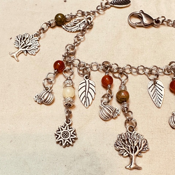 Stainless Steel Chain Bracelet Fall Charms & Crystal Beads Leaves Pumpkins Trees - Picture 2 of 15